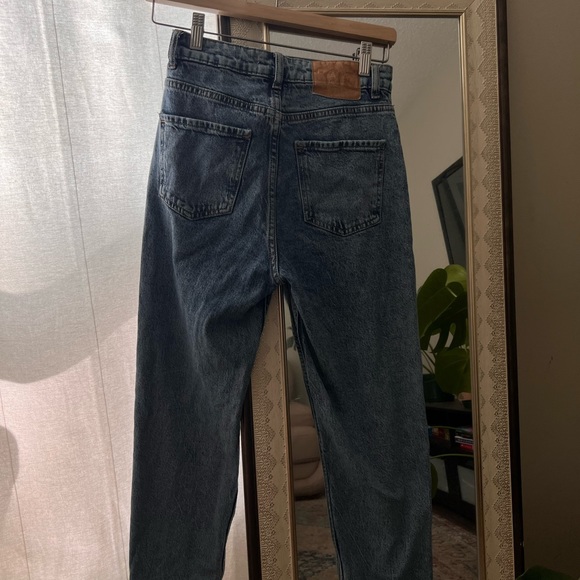 ZARA high waisted mom jean - Picture 2 of 5